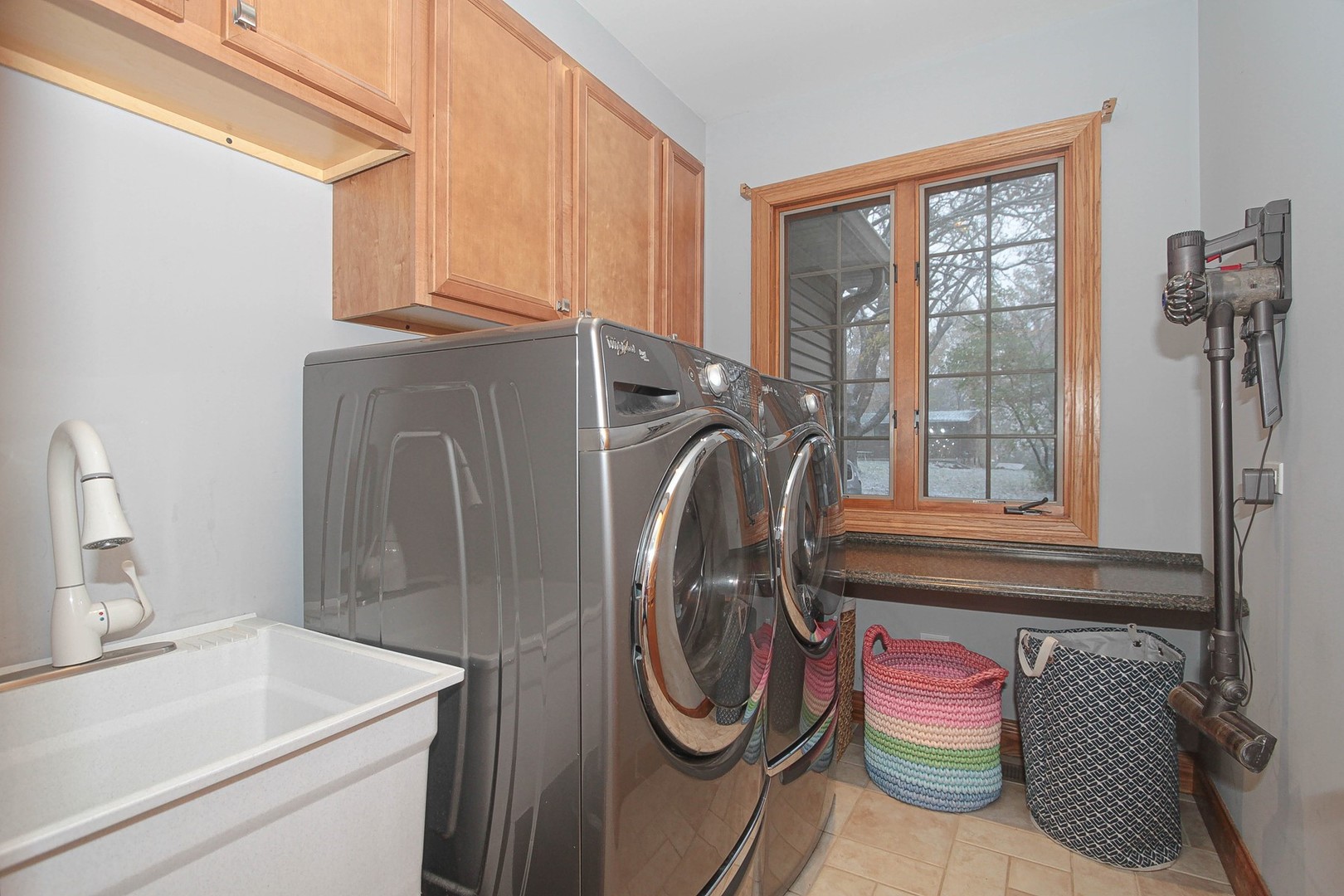 1308 Geringer Road Algonquin, IL 60102 - Photo 17 of 36 Gallery Image 17
