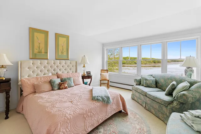 $1,200,000 | 17 Spring Street, South Thomaston, ME 04858