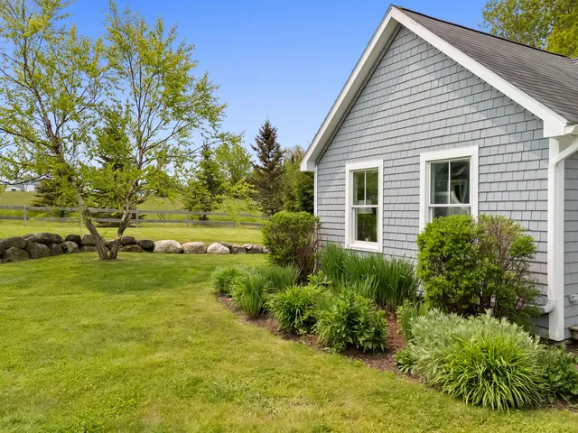 $1,200,000 | 17 Spring Street, South Thomaston, ME 04858