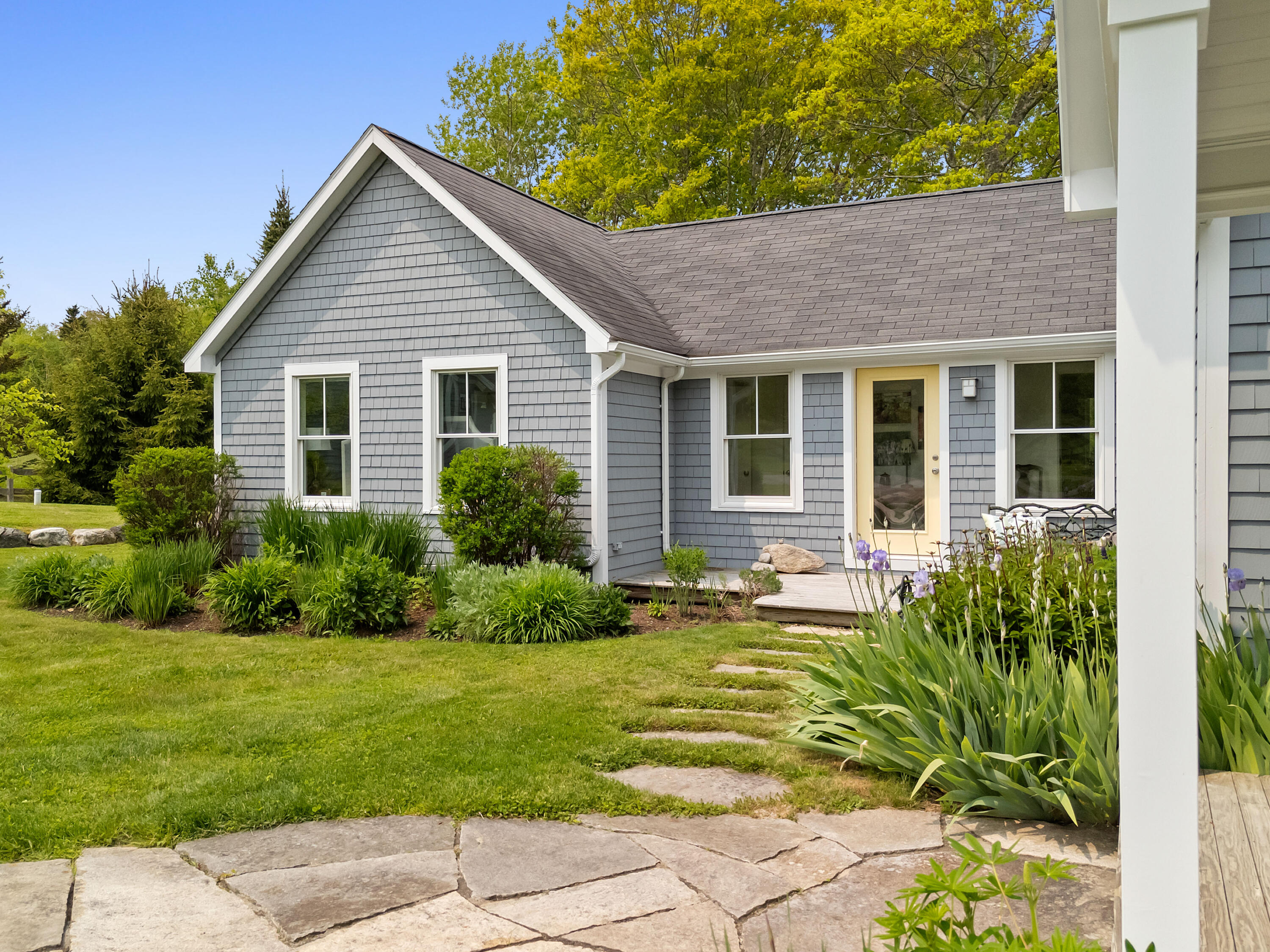 17 Spring Street South Thomaston, ME 04858 - Photo 37 of 39 DJI_20250604114124_0071_D