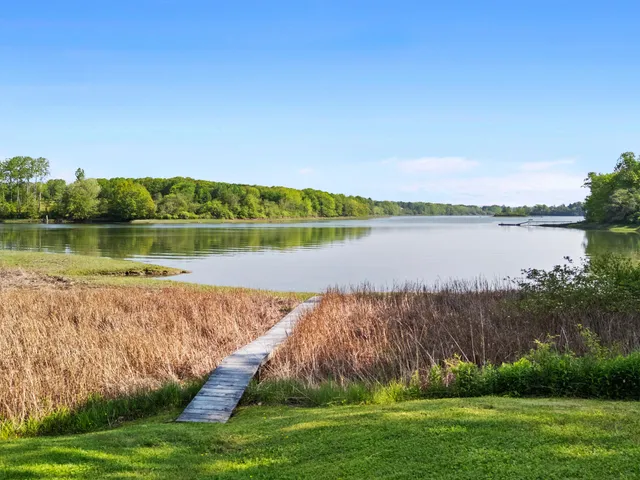 $1,200,000 | 17 Spring Street, South Thomaston, ME 04858