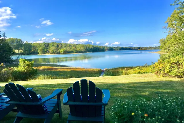 $1,200,000 | 17 Spring Street, South Thomaston, ME 04858