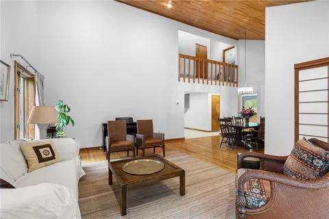 $950,000 | 38 River Run, East Greenwich, RI 02818