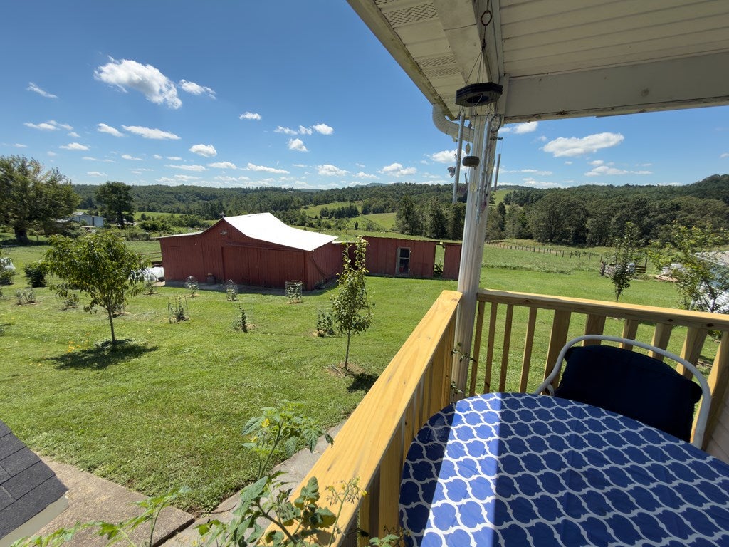 7038 Pipers Gap Road Galax, VA 24333 - Photo 37 of 76 Gallery Image 37