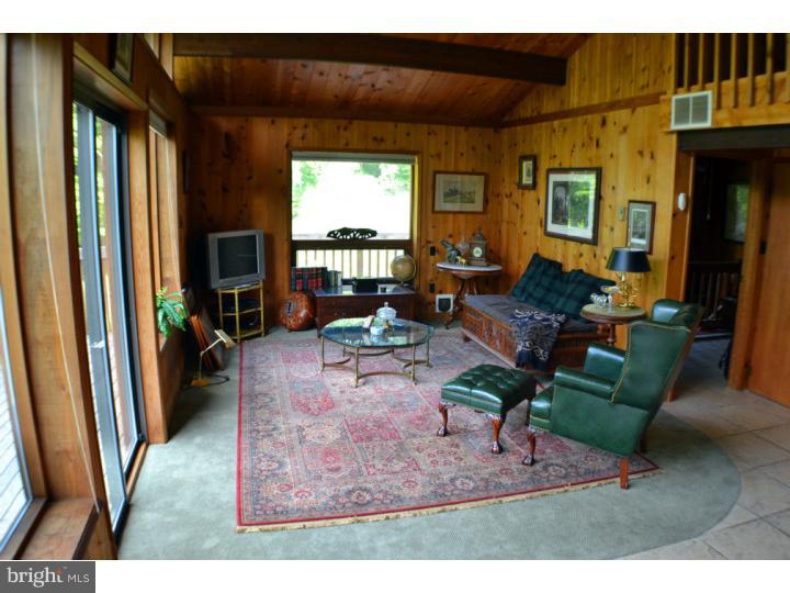 292 Thompson Mill Road New Hope, PA 18938 - Photo 19 of 25 Living Room