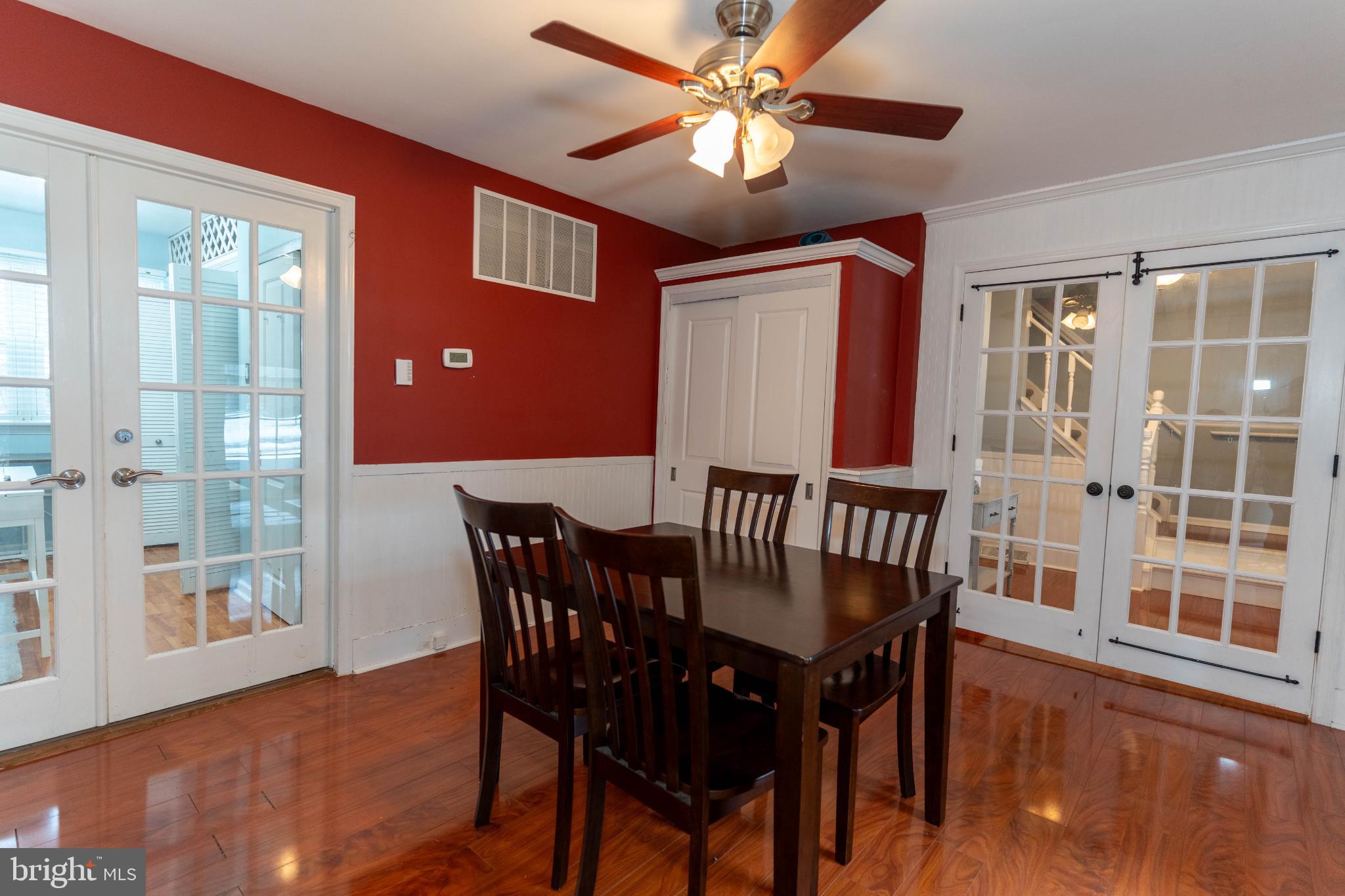 2732 Valley Woods Road Hatfield, PA 19440 - Photo 14 of 33 Charming dining space with rich accents.