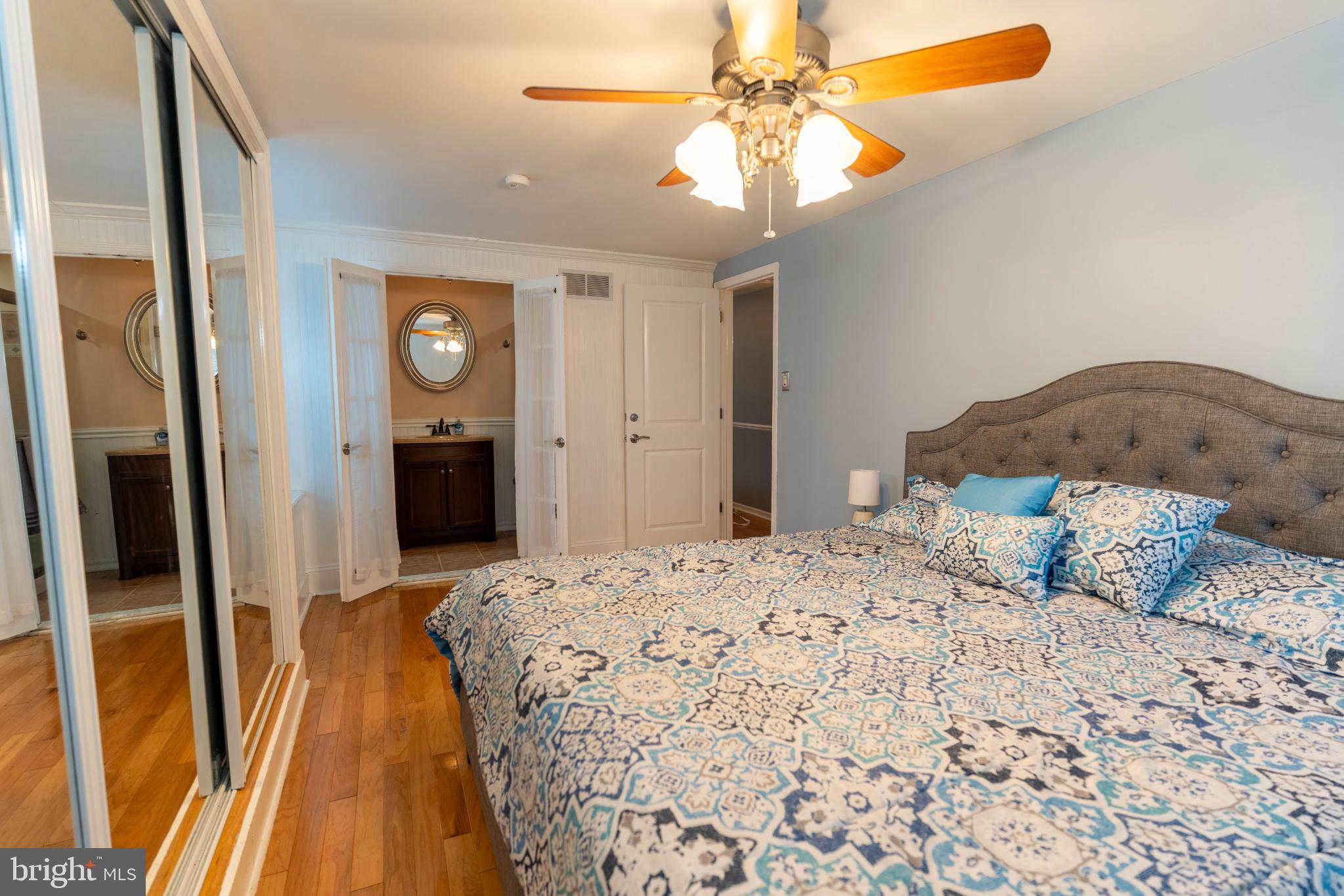 2732 Valley Woods Road Hatfield, PA 19440 - Photo 22 of 33 Serene bedroom with elegant decor.