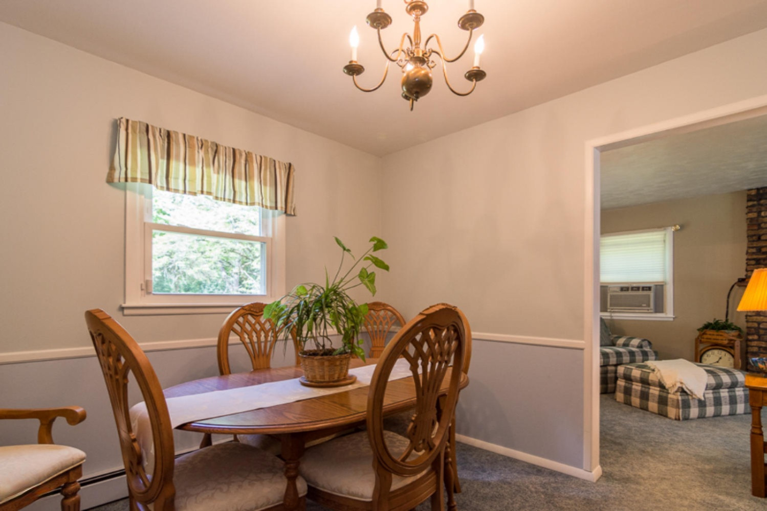 2410 Weaver Road Niles, MI 49120 - Photo 14 of 39 2410 Weaver Rd Niles MI 49120-large-017-
