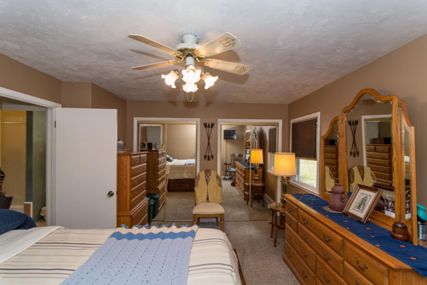 2410 Weaver Road Niles, MI 49120 - Photo 19 of 39 2410 Weaver Rd Niles MI 49120-large-021-