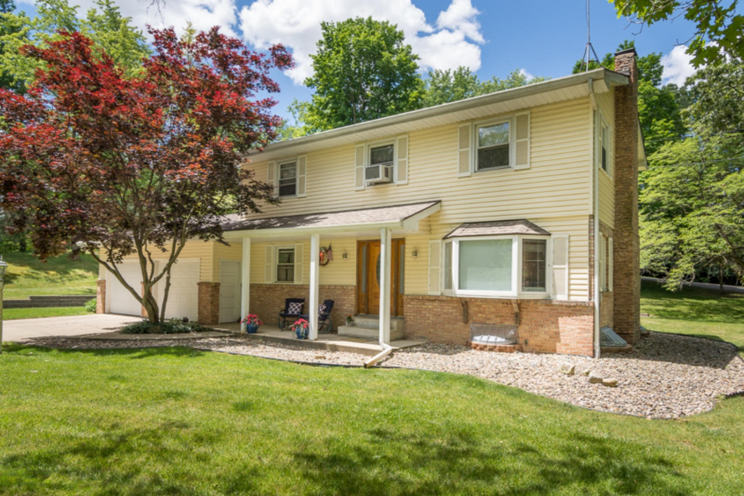 2410 Weaver Road Niles, MI 49120 - Photo 2 of 39 2410 Weaver Rd Niles MI 49120-large-002-