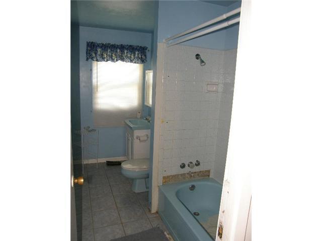 3609 Dubarry Road Indianapolis, IN 46226 - Photo 4 of 6