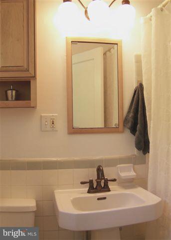 1608 Preston Road, Unit 80116 Alexandria, VA 22302 - Photo 13 of 21 Bath