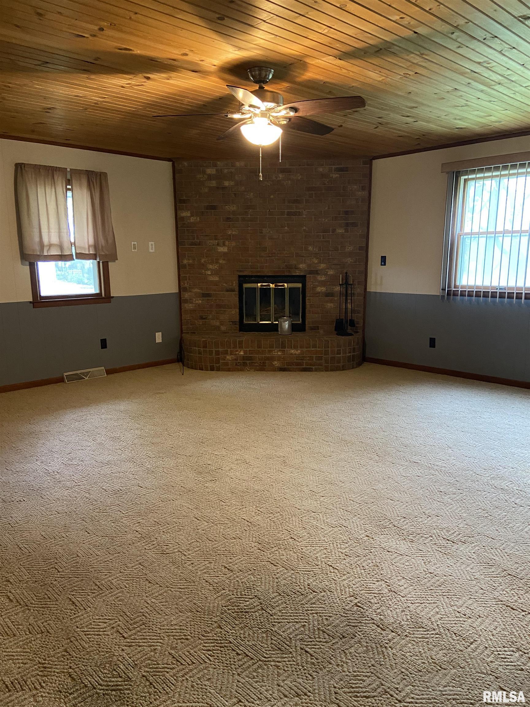 9307 South Powell Road Mapleton, IL 61547 - Photo 18 of 40