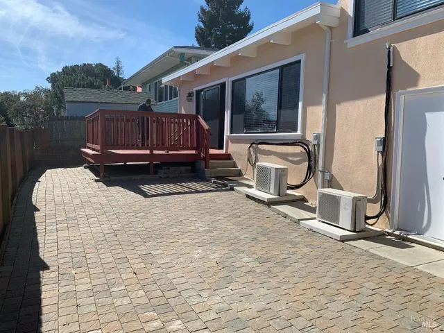 $3,000 | 454 Carter Street, Unit B, Vallejo, CA 94590