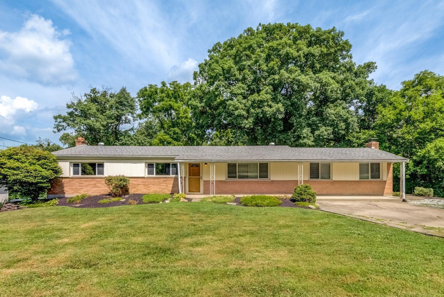 6326 Mullen Road Cincinnati, OH 45247 - Photo 1 of 32