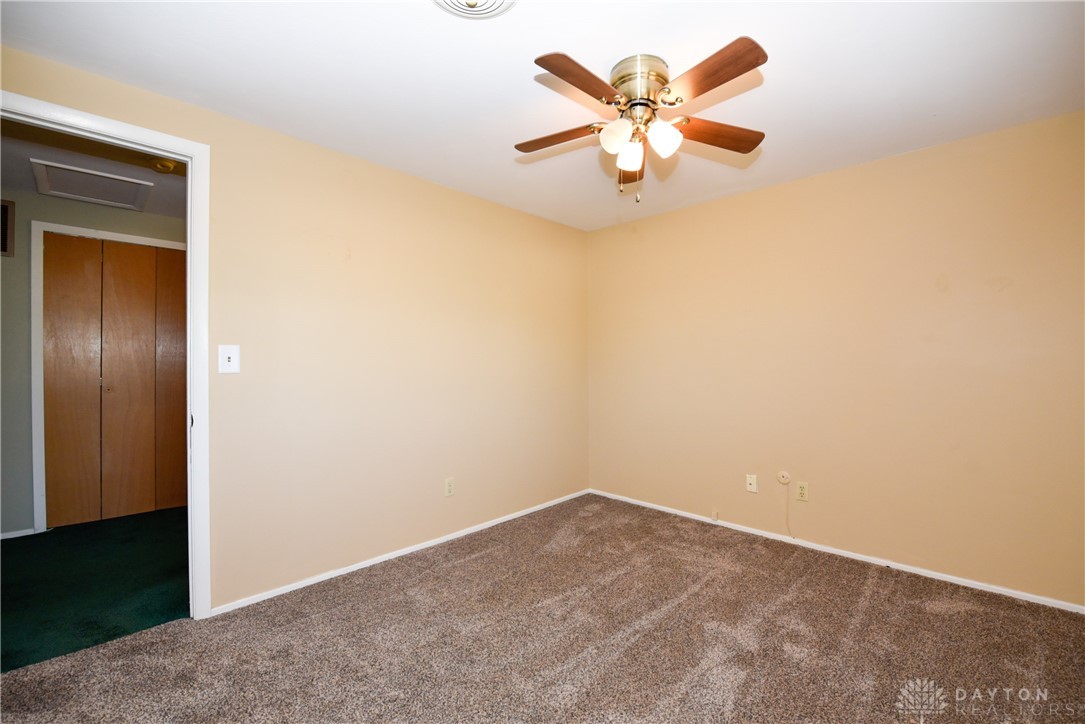 6807 Alter Road Huber Heights, OH 45424 - Photo 41 of 83