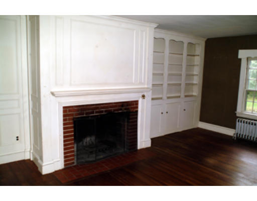 28 Oxford Road Westwood, MA 02090 - Photo 3 of 6 Gallery Image 3