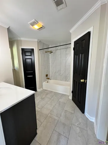 $165,995 | 2124 Helm Drive, Baton Rouge, LA 70820