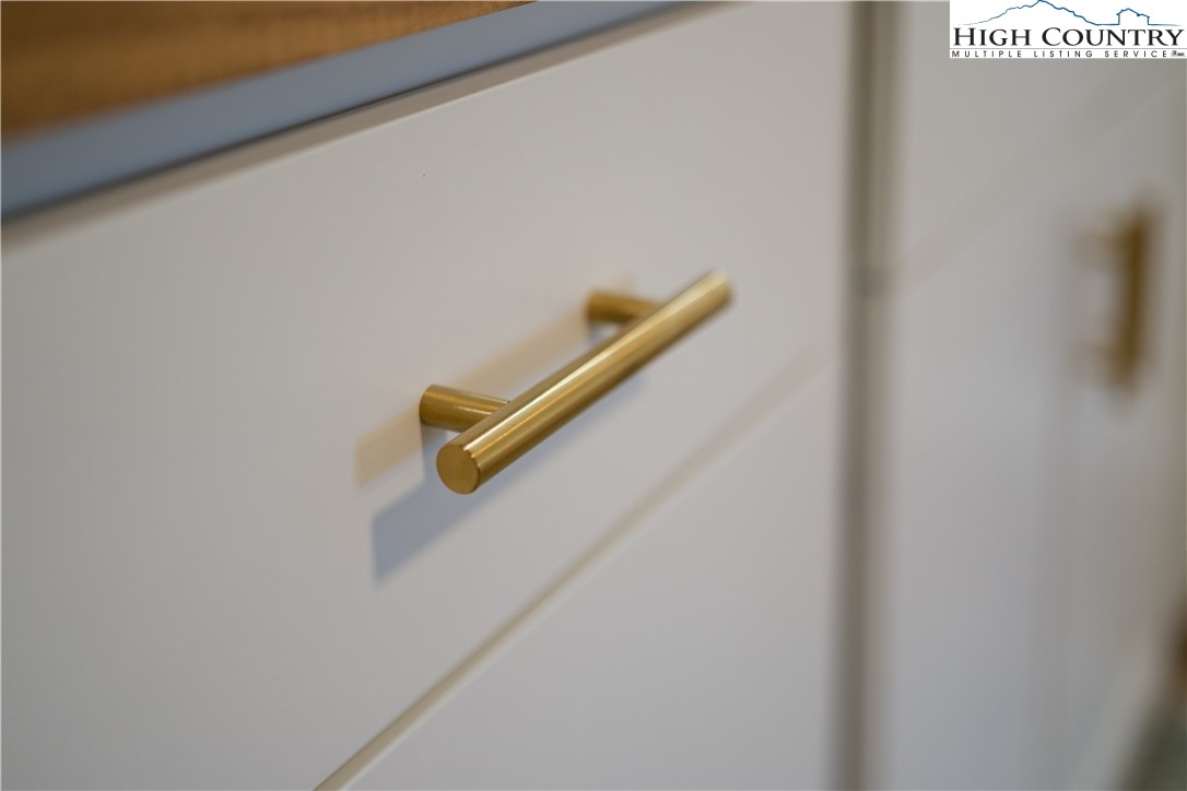 90 Camp Branch Road Waynesville, NC 28786 - Photo 24 of 34 a close up of a wall