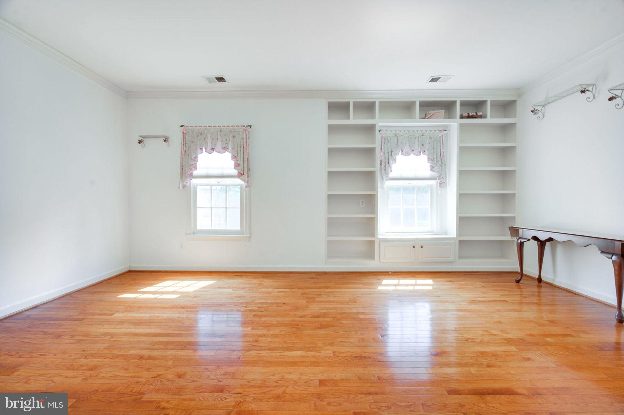 12100 North Walnut Branch Road Reston, VA 20194 - Photo 53 of 124 Bedroom 3