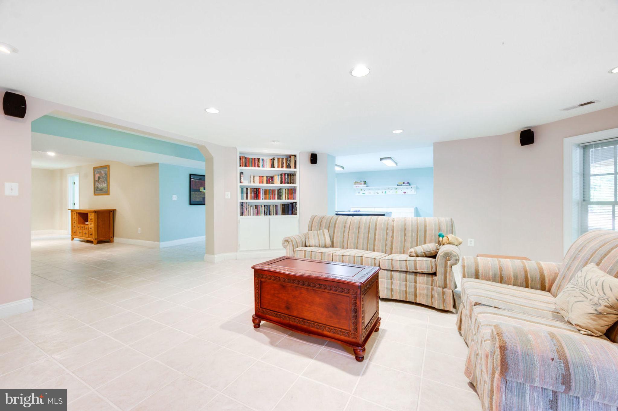 12100 North Walnut Branch Road Reston, VA 20194 - Photo 75 of 124 Family Room