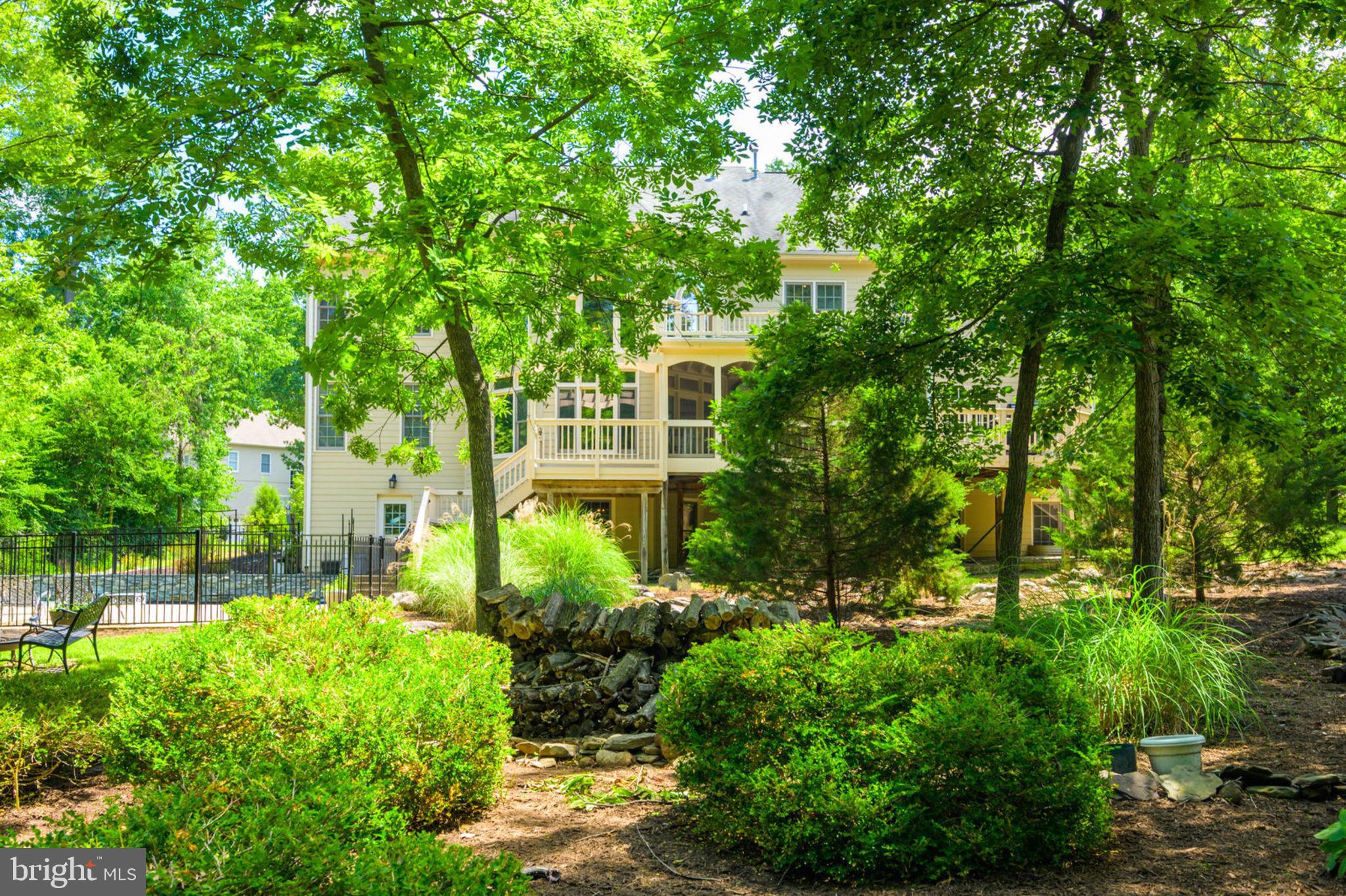 12100 North Walnut Branch Road Reston, VA 20194 - Photo 91 of 124 Rear Exterior