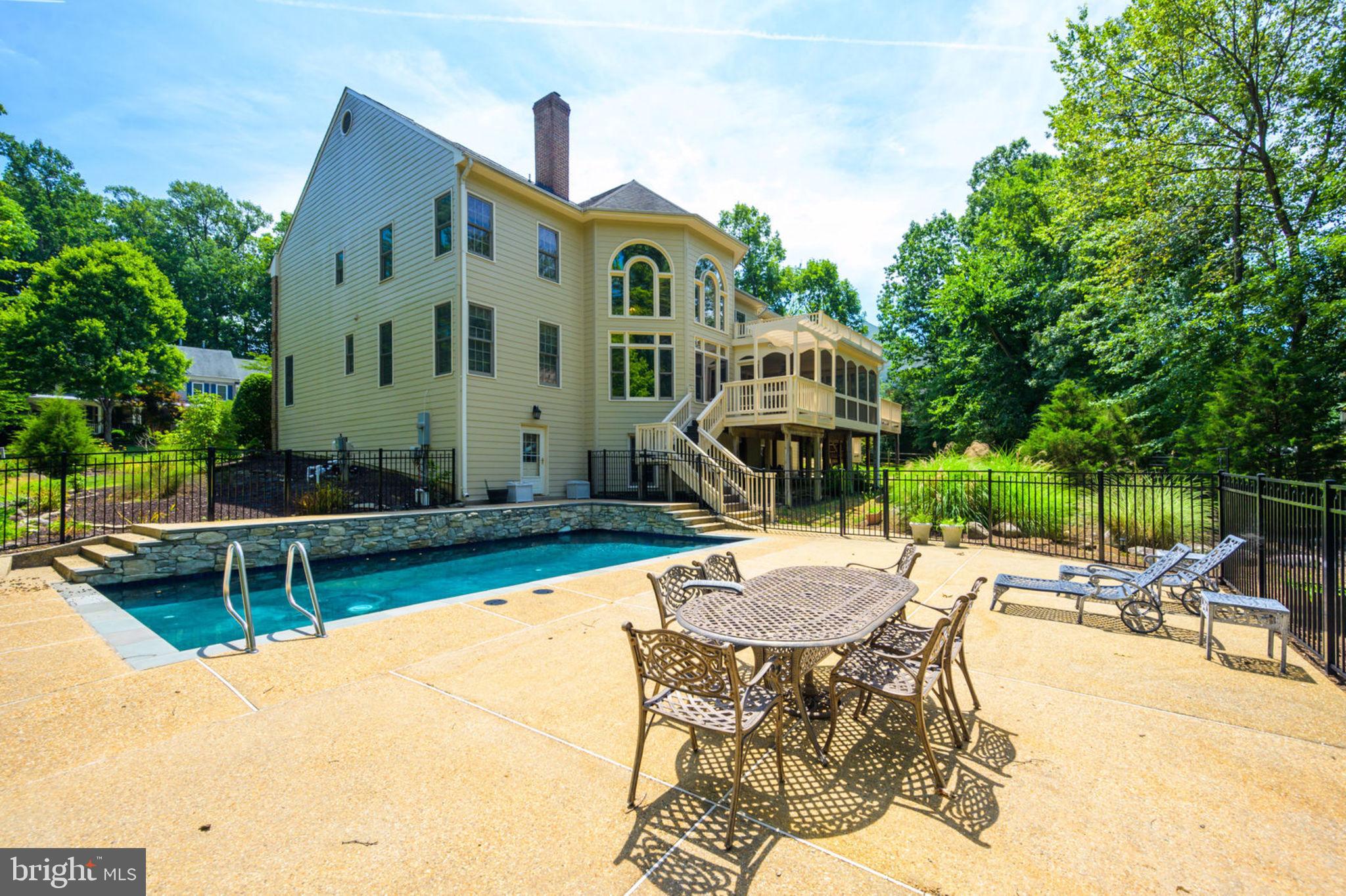 12100 North Walnut Branch Road Reston, VA 20194 - Photo 96 of 124 Rear Exterioer