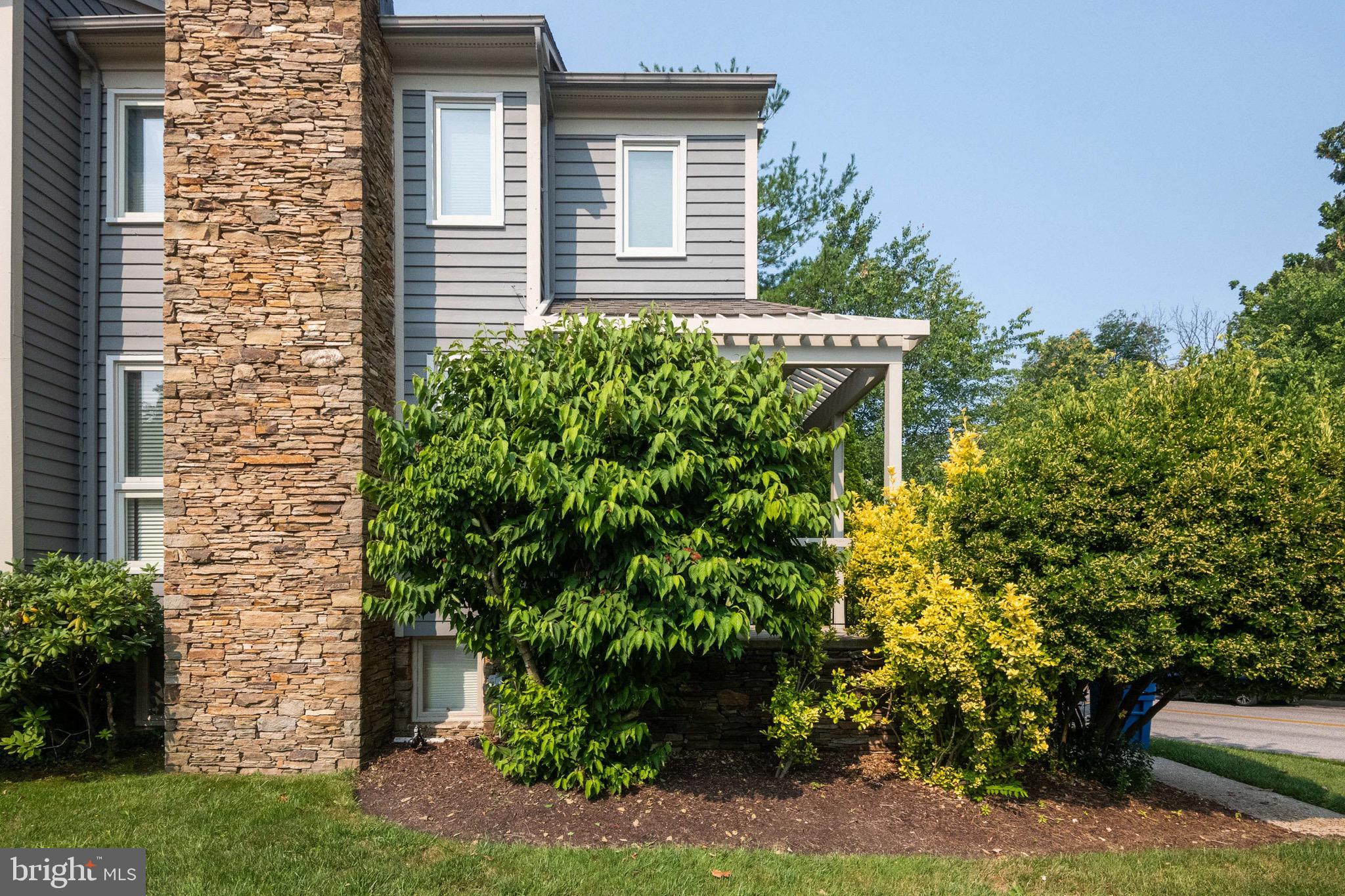 2 Stablemere Court Baltimore, MD 21209 - Photo 2 of 47