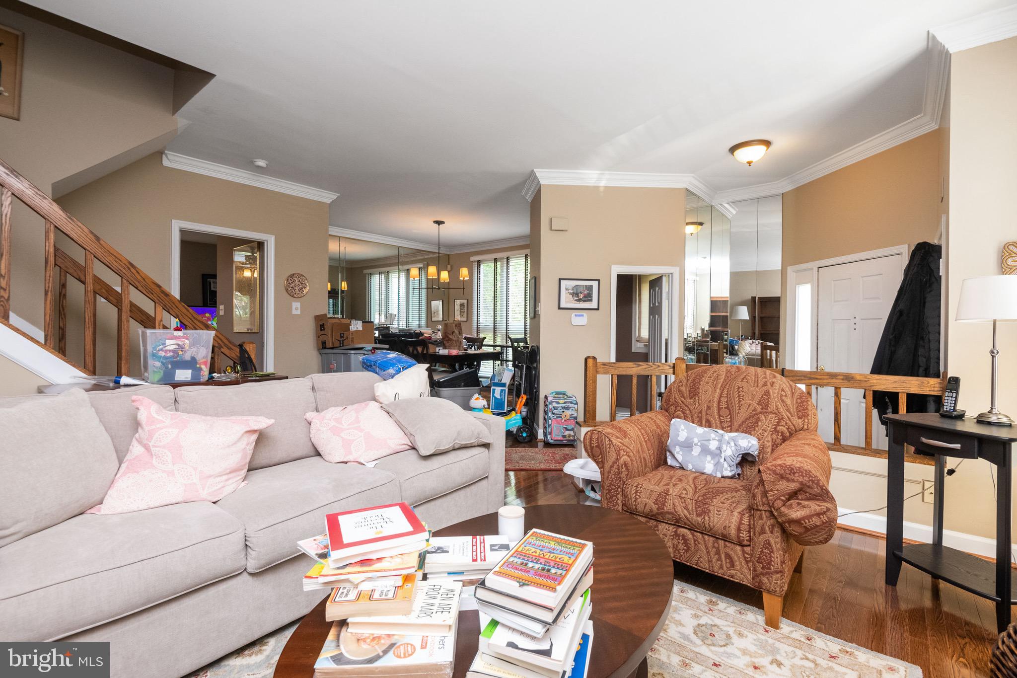 2 Stablemere Court Baltimore, MD 21209 - Photo 8 of 47