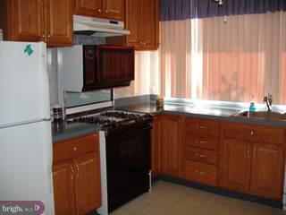 3127 Birch Road Philadelphia, PA 19154 - Photo 2 of 5