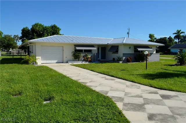 $2,000 | 451 Monterey Avenue, Cape Coral, FL 33904