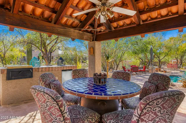 $3,595,000 | 6301 North Camelback Manor Drive, Unit 5, Paradise Valley, AZ 85253