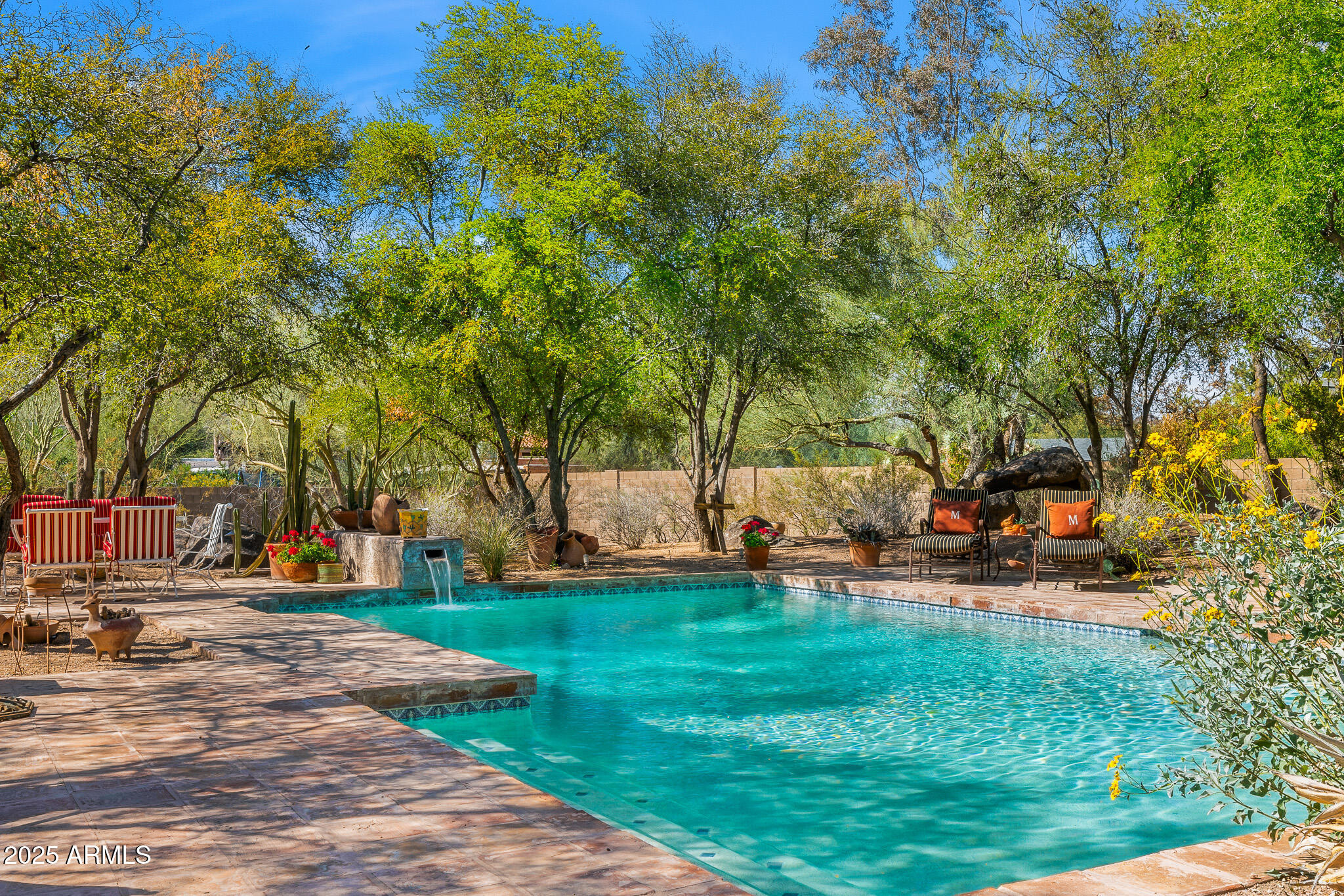 6301 North Camelback Manor Drive, Unit 5 Paradise Valley, AZ 85253 - Photo 15 of 17 pool