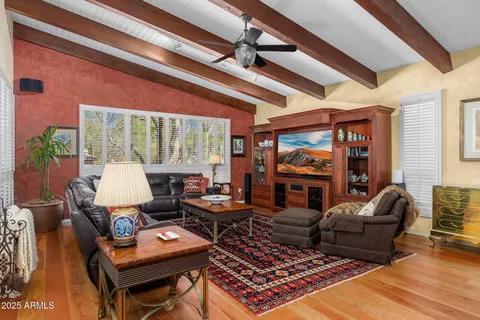 $3,500,000 | 6301 North Camelback Manor Drive, Unit 5, Paradise Valley, AZ 85253