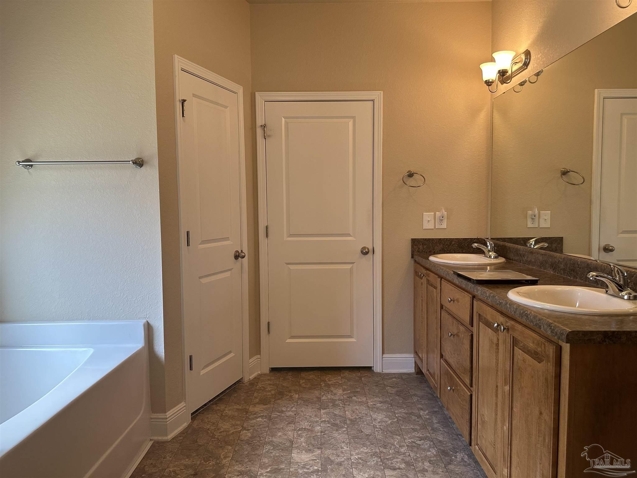 5257 Parkside Drive Pace, FL 32571 - Photo 21 of 32