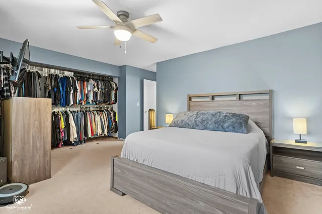 $290,000 | 311 Hidden Creek Lane, Unit 311, North Aurora, IL 60542