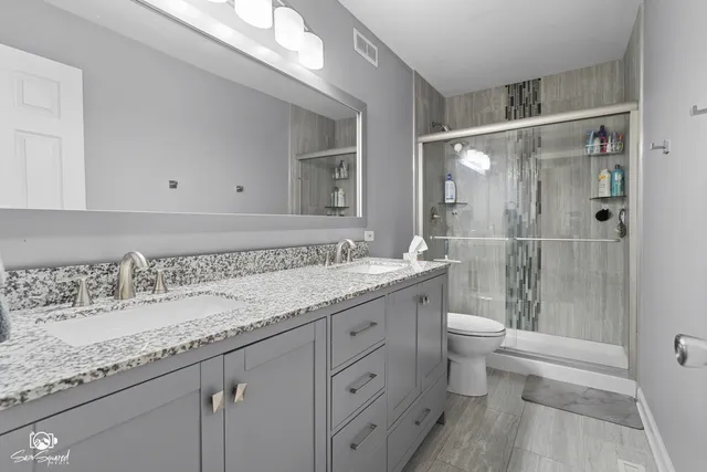 $290,000 | 311 Hidden Creek Lane, Unit 311, North Aurora, IL 60542