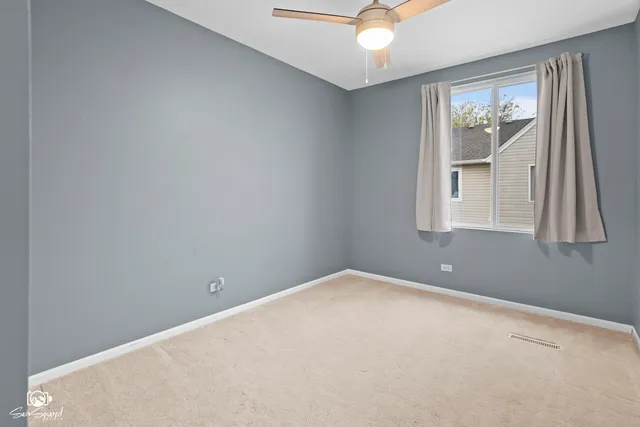 $290,000 | 311 Hidden Creek Lane, Unit 311, North Aurora, IL 60542