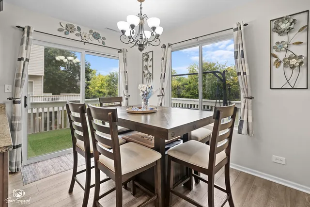 $290,000 | 311 Hidden Creek Lane, Unit 311, North Aurora, IL 60542