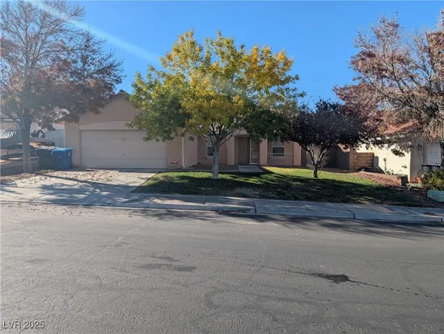 $2,016 | 1041 Amber Gate Street, Henderson, NV 89002