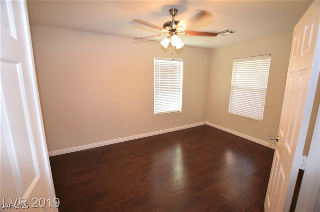 1041 Amber Gate Street Henderson, NV 89002 - Photo 11 of 19