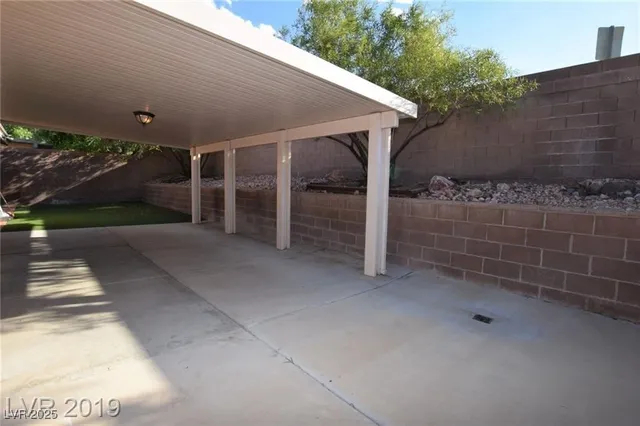 $2,016 | 1041 Amber Gate Street, Henderson, NV 89002