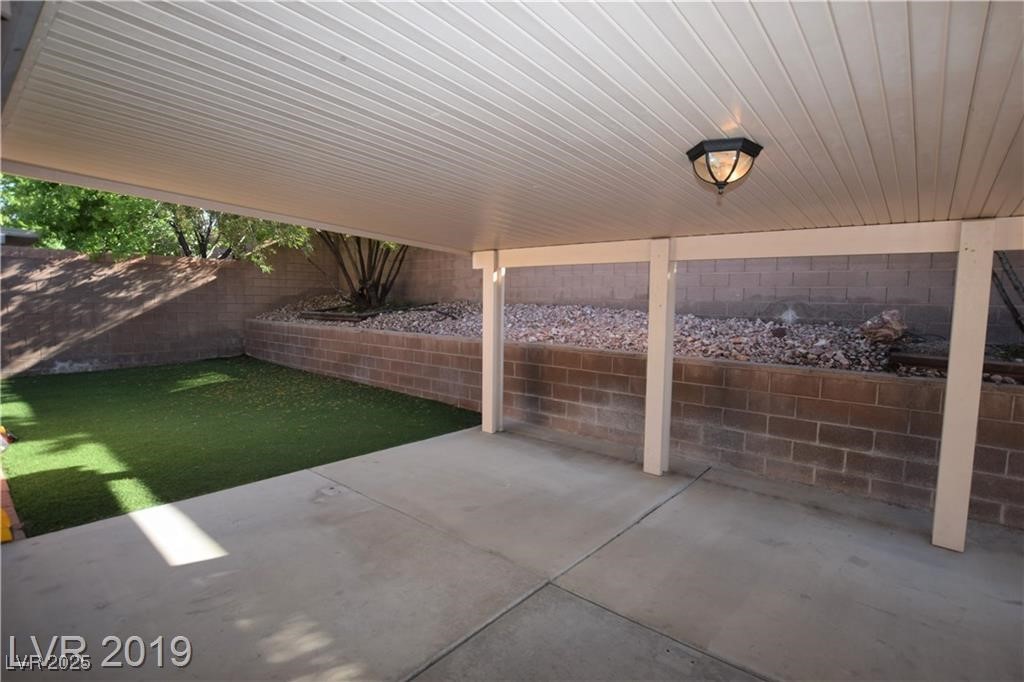 1041 Amber Gate Street Henderson, NV 89002 - Photo 17 of 19
