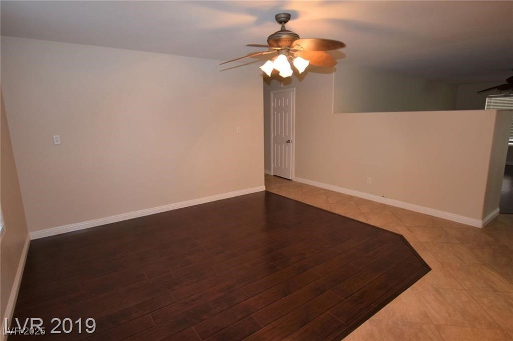 1041 Amber Gate Street Henderson, NV 89002 - Photo 3 of 19