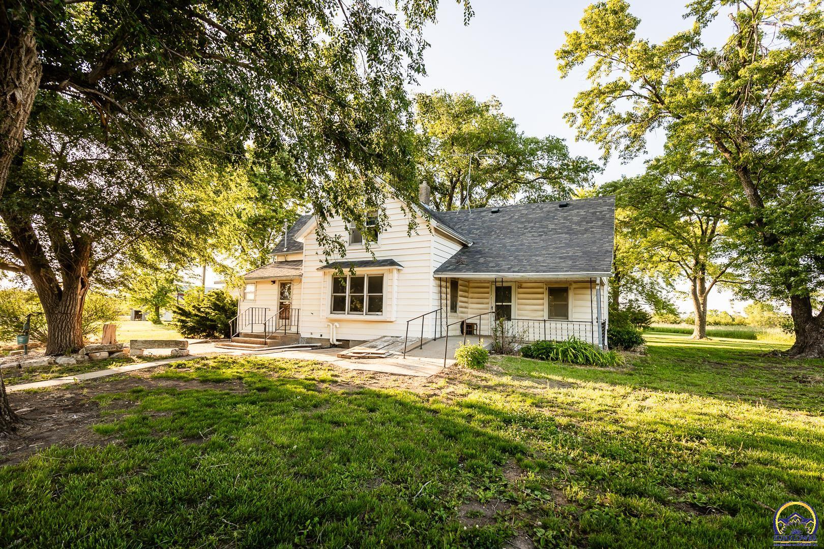 12140 Miller Road Harveyville, KS 66431 - Photo 23 of 99