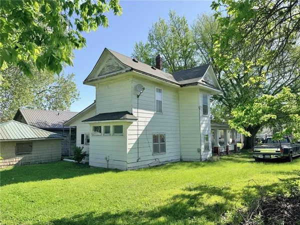 $79,900 | 1423 Main Street, Trenton, MO 64683