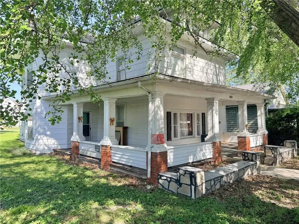 $79,900 | 1423 Main Street, Trenton, MO 64683