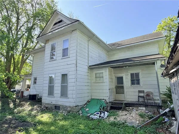 $79,900 | 1423 Main Street, Trenton, MO 64683
