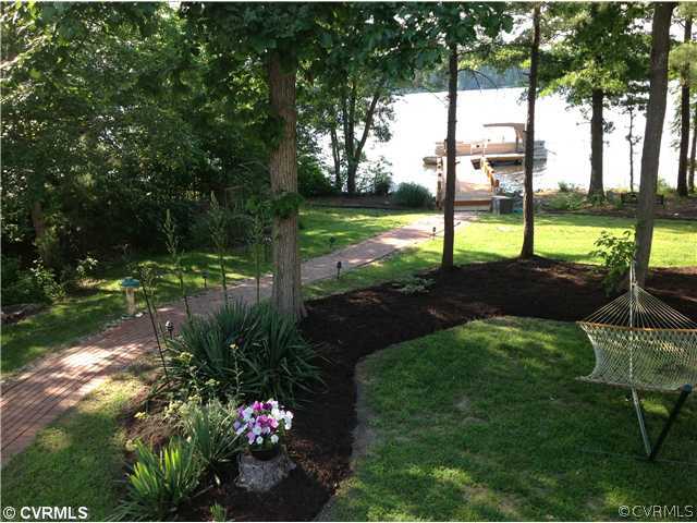 14030 Southshore Road Midlothian, VA 23112 - Photo 3 of 22 Yard/Garden - Relax in a Hammock and Enjoy Breezes