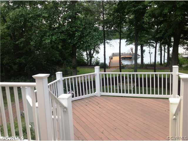 14030 Southshore Road Midlothian, VA 23112 - Photo 5 of 22 Patio/Deck